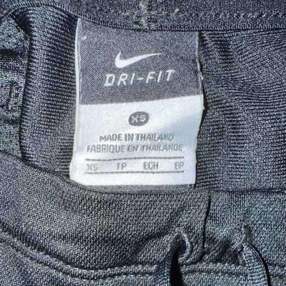 Nike dri-fit key pocket athletic shorts - Picture 5 of 6
